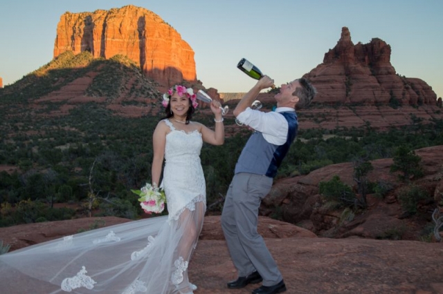 IMG_010_Sedona-Elopement_Weddings-Yavapai-Vista-Wedding-Location Yavapai Vista Sedona Wedding Location