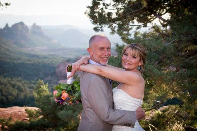 Sedona-Elopement_Weddings-Merry-go-Round-Rock 01 Merry Go Round Rock Wedding Location