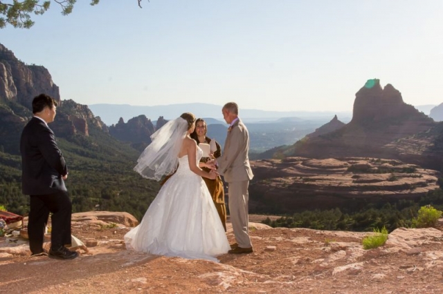 Sedona-Elopement_Weddings-Merry-go-Round-Rock 05 Merry Go Round Rock Wedding Location