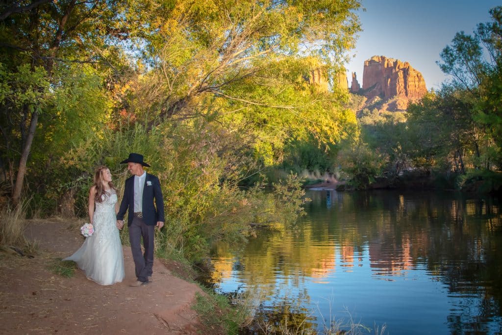 Picturesque water/creekside wedding location