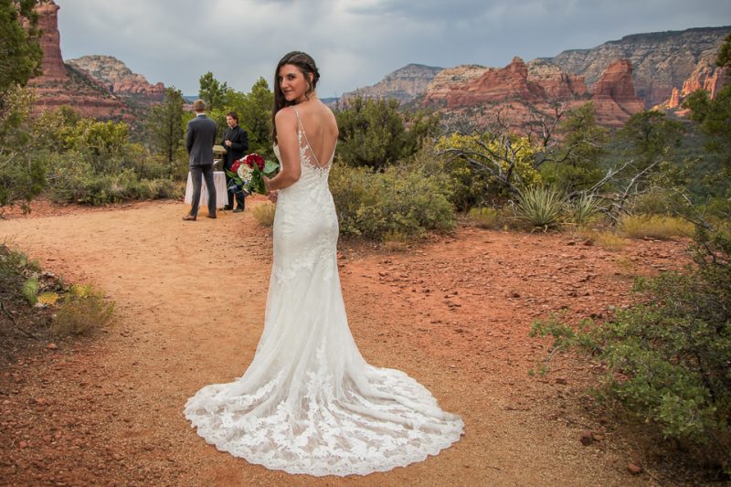 Loop Trail with Bridal Walk-in
